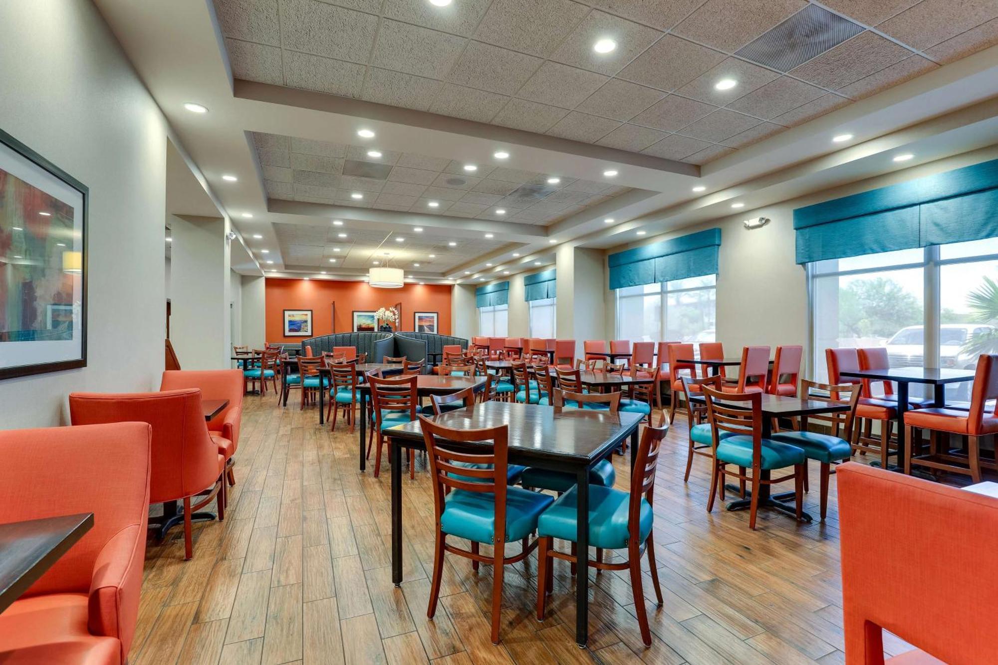Drury Inn & Suites Phoenix Chandler Fashion Center Экстерьер фото