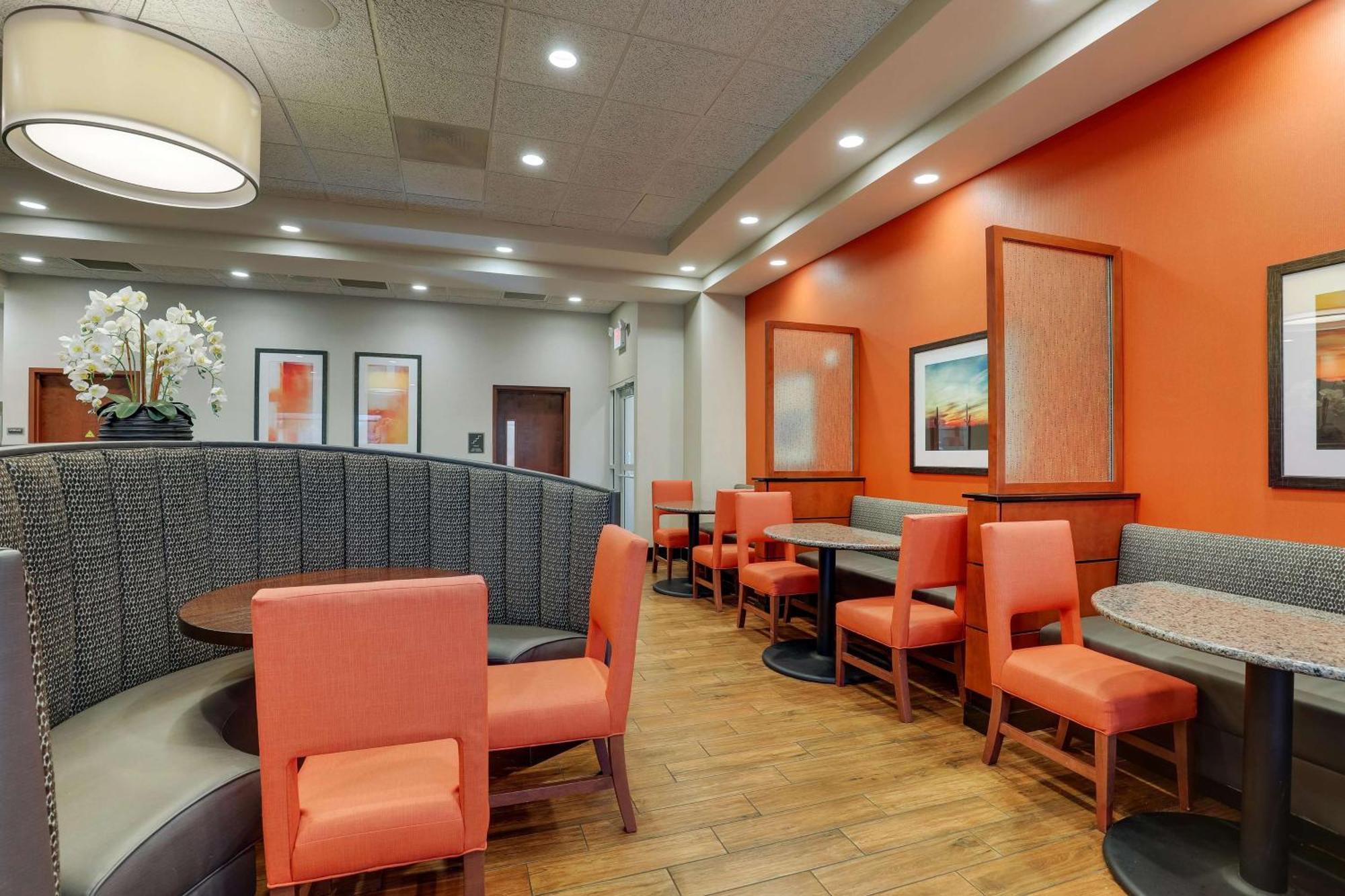 Drury Inn & Suites Phoenix Chandler Fashion Center Экстерьер фото