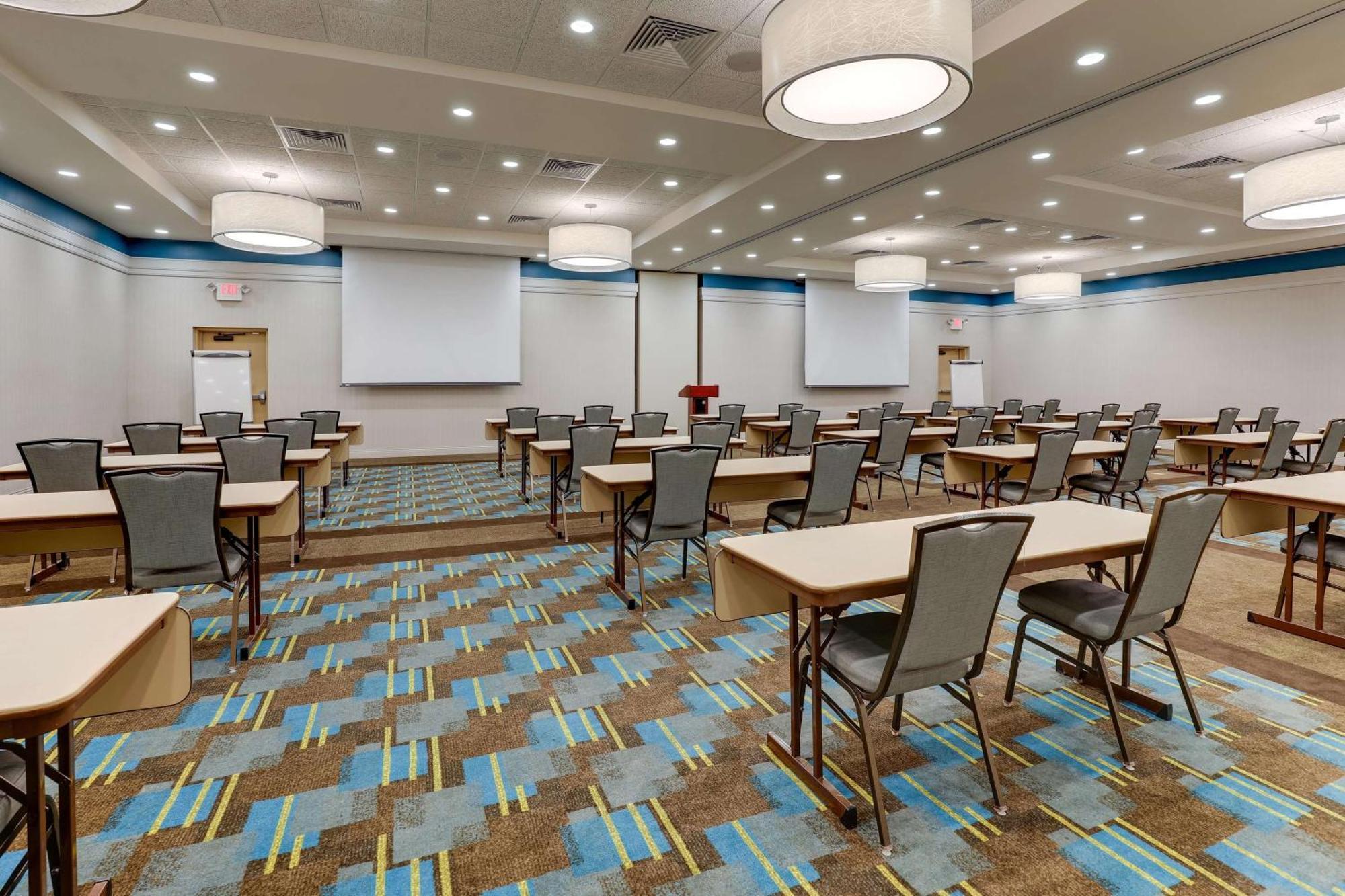 Drury Inn & Suites Phoenix Chandler Fashion Center Экстерьер фото
